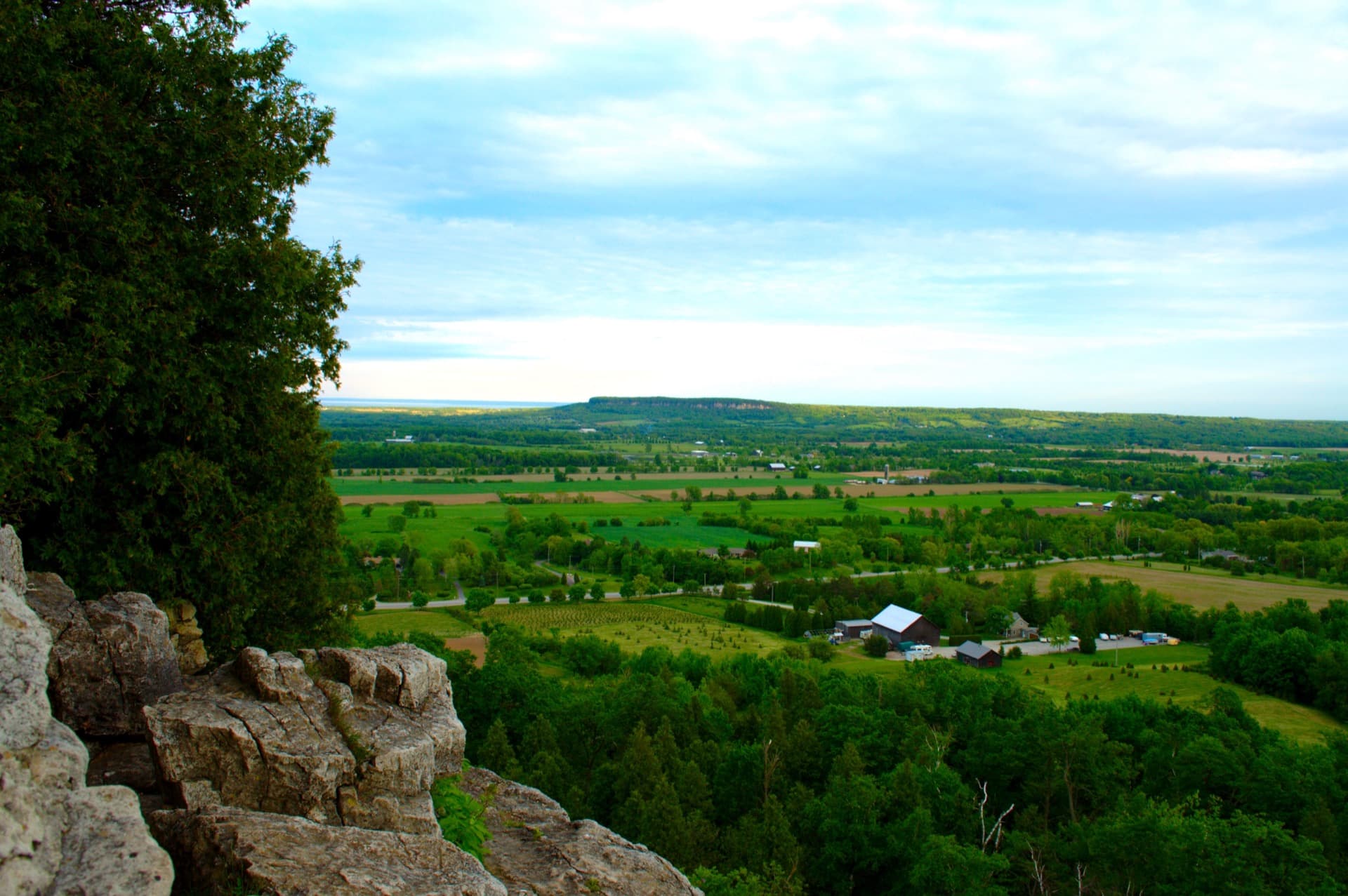 Niagara Escarpment vista near Milton, Ontario